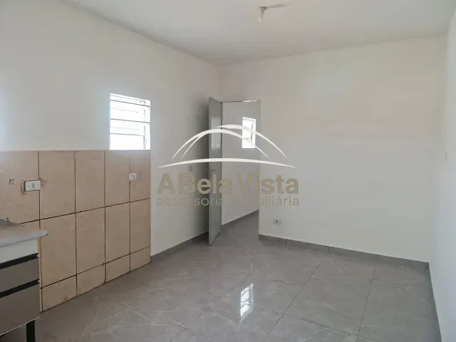 Sobrado 1 quarto e 1 banheiro, para alugar, no bairro Santa Maria em Osasco