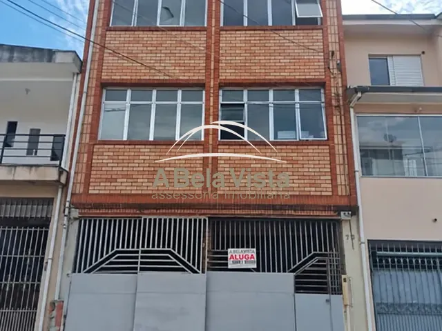 Sobrado 3 quartos e 1 banheiro, para alugar, no bairro Santa Maria em Osasco