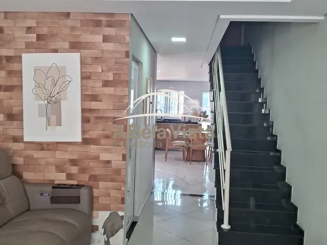Sobrado com 153m² 3 quartos e 4 banheiros, à venda, no bairro Bela Vista em Osasco