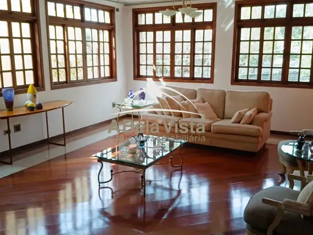 Sobrado com 470m² 4 quartos e 4 banheiros, à venda, no bairro Parque dos Príncipes em São Paulo