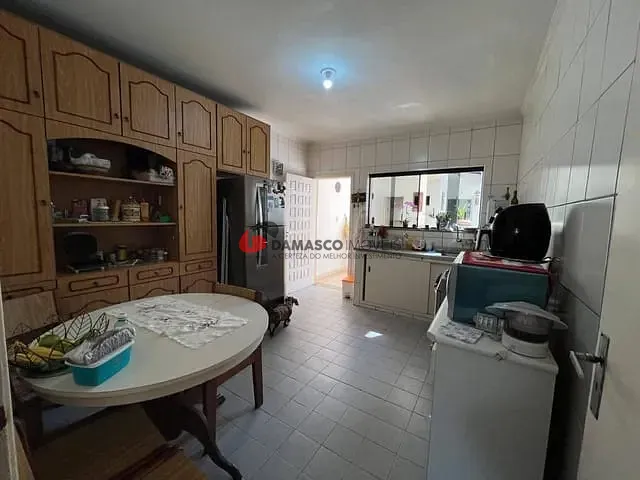 Sobrado 3 quartos e 2 banheiros, para alugar, no bairro Santa Paula em São Caetano do Sul