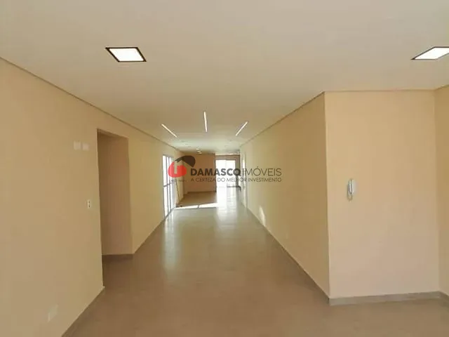 Sobrado com 315m² 4 quartos e 4 banheiros, à venda, no bairro Barcelona em São Caetano do Sul