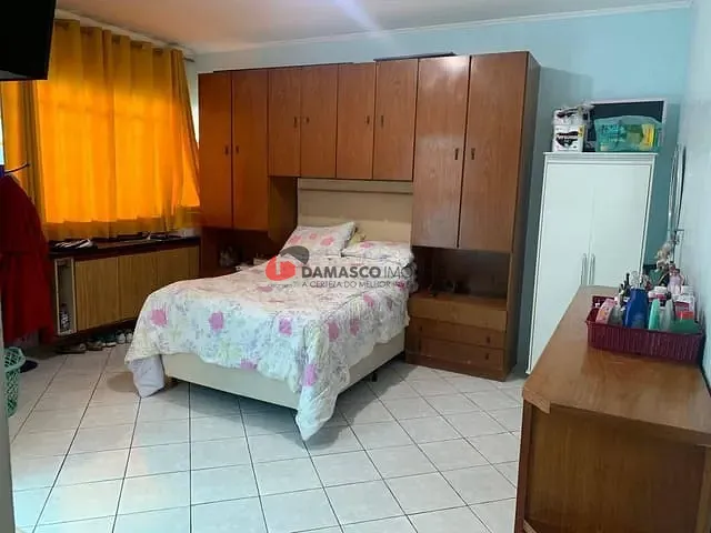 Sobrado 3 quartos e 4 banheiros, à venda, no bairro Santa Paula em São Caetano do Sul