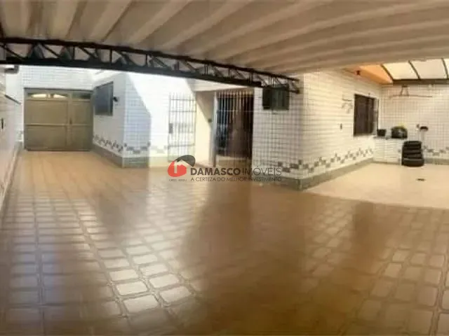 Sobrado com 220m² 3 quartos e 2 banheiros, à venda, no bairro Barcelona em São Caetano do Sul