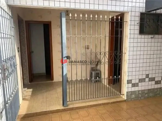 Sobrado com 220m² 3 quartos e 2 banheiros, à venda, no bairro Barcelona em São Caetano do Sul