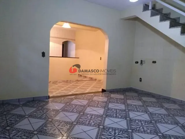 Sobrado 4 quartos e 3 banheiros, à venda, no bairro Vila Guarani em Santo André