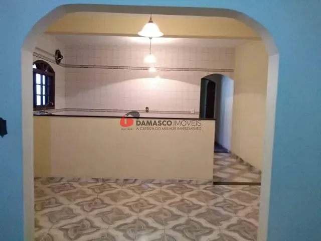 Sobrado 4 quartos e 3 banheiros, à venda, no bairro Vila Guarani em Santo André