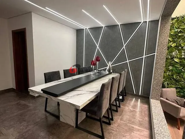 Sobrado com 200m² 4 quartos e 2 banheiros, à venda, no bairro Barcelona em São Caetano do Sul