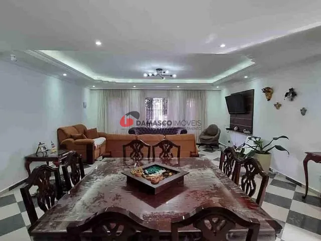 Sobrado com 450m² 3 quartos e 3 banheiros, à venda, no bairro Oswaldo Cruz em São Caetano do Sul
