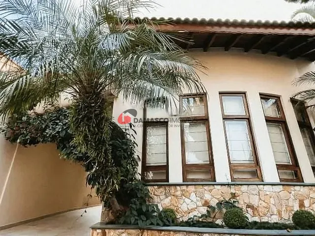 Sobrado 4 quartos e 6 banheiros, para alugar, no bairro Jardim em Santo André