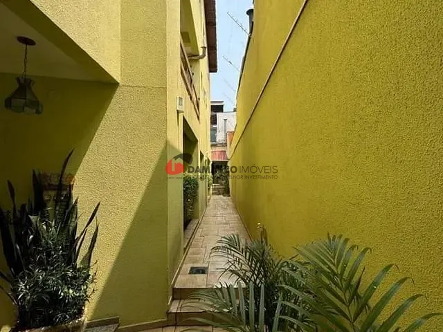 Sobrado com 312m² 3 quartos e 5 banheiros, para alugar, no bairro Olímpico em São Caetano do Sul