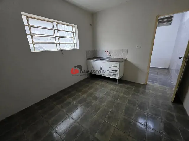 Sobrado 2 quartos e 1 banheiro, para alugar, no bairro Santa Maria em São Caetano do Sul