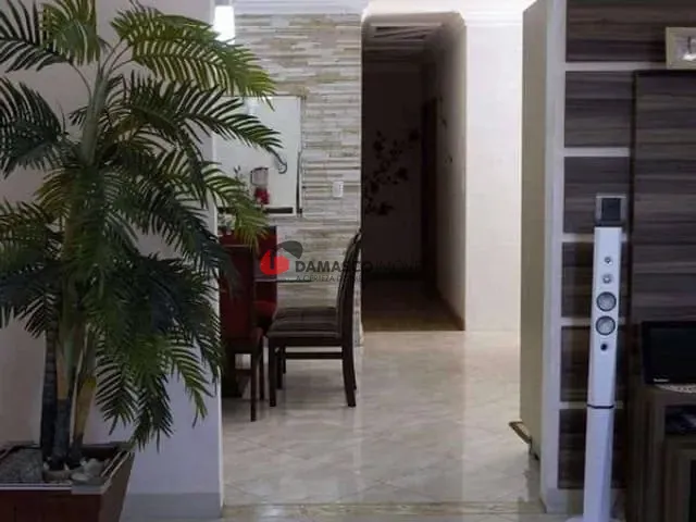 Sobrado 3 quartos e 4 banheiros, à venda, no bairro Centro em Rio Grande da Serra