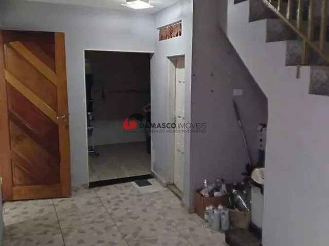 Sobrado 2 quartos e 2 banheiros, à venda, no bairro Jardim Moncoes em Santo André