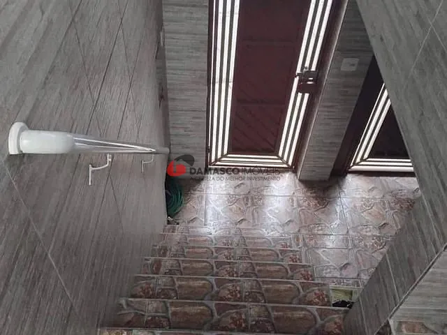 Sobrado 2 quartos e 2 banheiros, à venda, no bairro Jardim Moncoes em Santo André