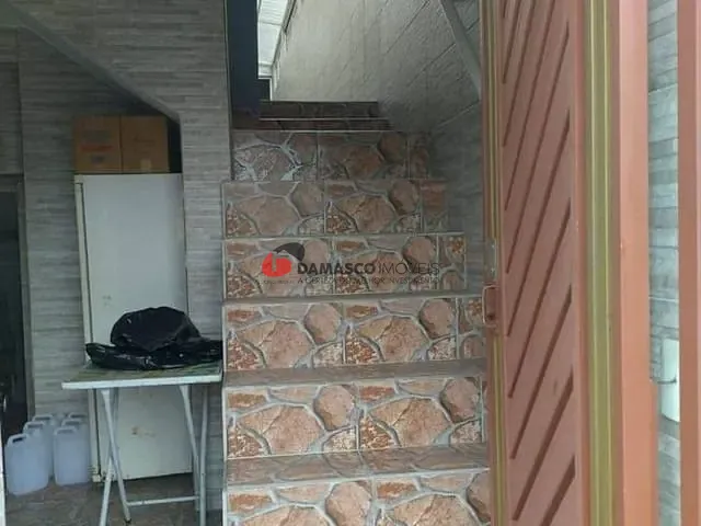 Sobrado 2 quartos e 2 banheiros, à venda, no bairro Jardim Moncoes em Santo André