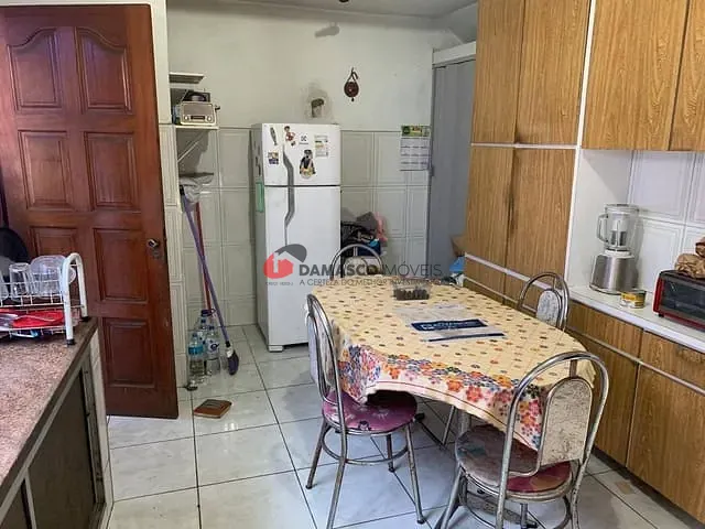 Sobrado 2 quartos e 1 banheiro, à venda, no bairro Olímpico em São Caetano do Sul