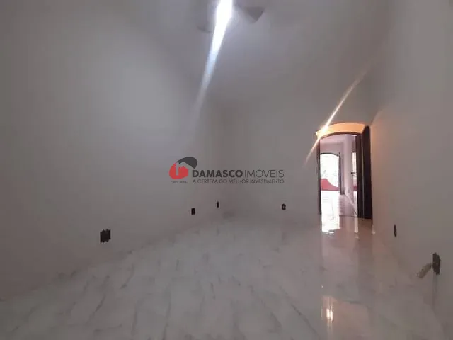 Sobrado com 266m², para alugar, no bairro Cerâmica em São Caetano do Sul