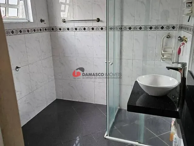 Sobrado com 1366m² 3 quartos e 5 banheiros, à venda, no bairro Olímpico em São Caetano do Sul