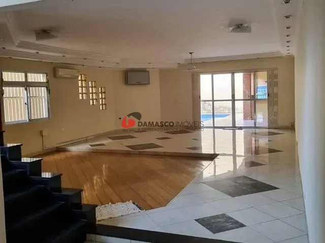 Sobrado com 288m² 4 quartos e 3 banheiros, para alugar, no bairro Parque da Vila Prudente em São Paulo