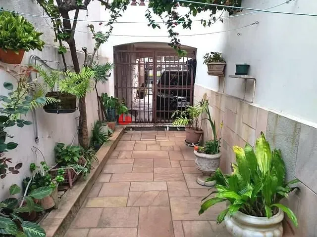 Sobrado com 270m² 4 quartos e 2 banheiros, para alugar, no bairro Campestre em Santo André