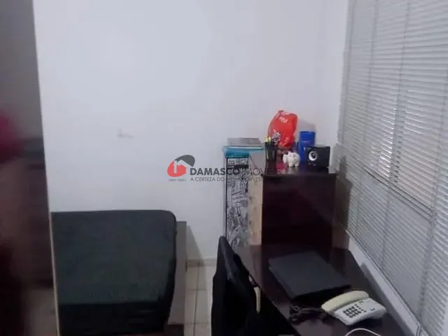 Sobrado com 120m² 3 quartos e 1 banheiro, à venda, no bairro Jardim Casa Pintada em São Paulo