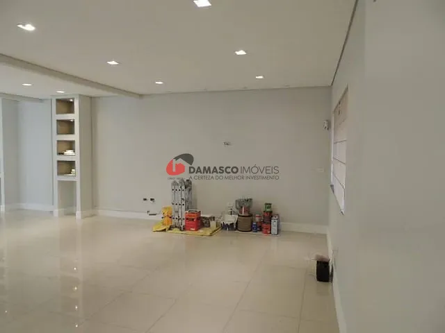 Sobrado com 280m², para alugar, no bairro Osvaldo Cruz em São Caetano do Sul