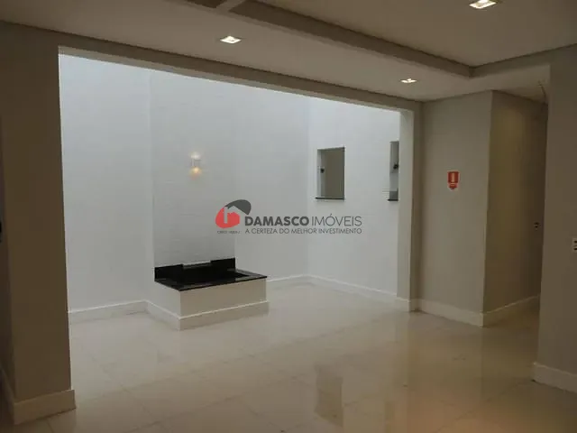 Sobrado com 280m², para alugar, no bairro Osvaldo Cruz em São Caetano do Sul