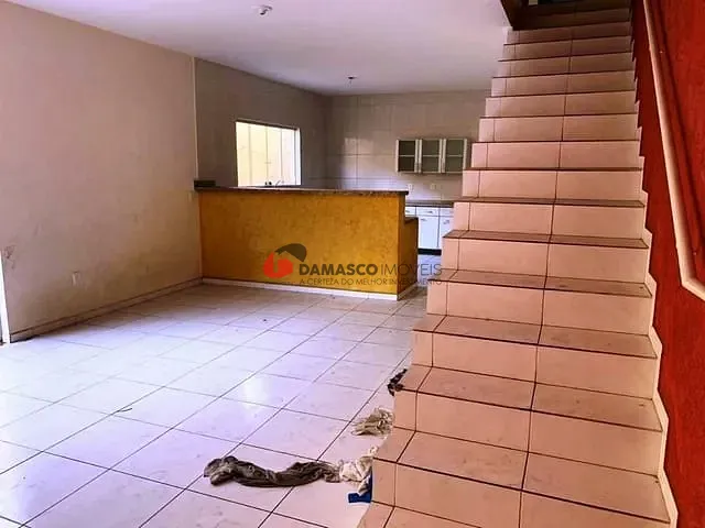 Sobrado com 331m², para alugar, no bairro Santa Paula em São Caetano do Sul