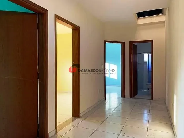 Sobrado com 331m², para alugar, no bairro Santa Paula em São Caetano do Sul