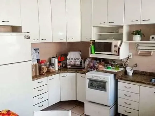 Sobrado com 182m² 4 quartos e 3 banheiros, para alugar, no bairro Oswaldo Cruz em São Caetano do Sul