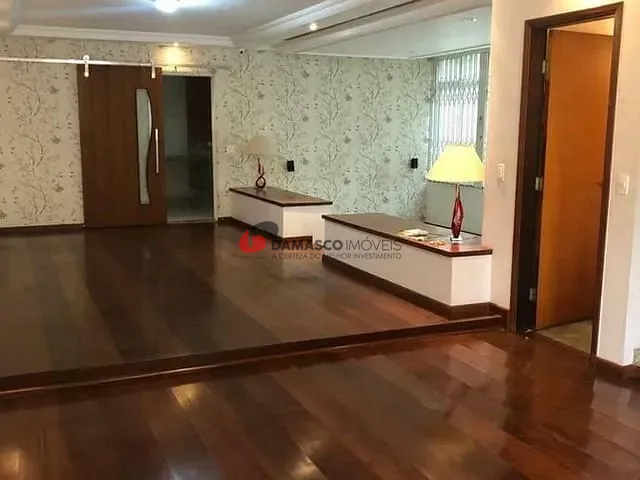 Sobrado com 456m² 3 quartos e 3 banheiros, para alugar, no bairro Vila Floresta em Santo André