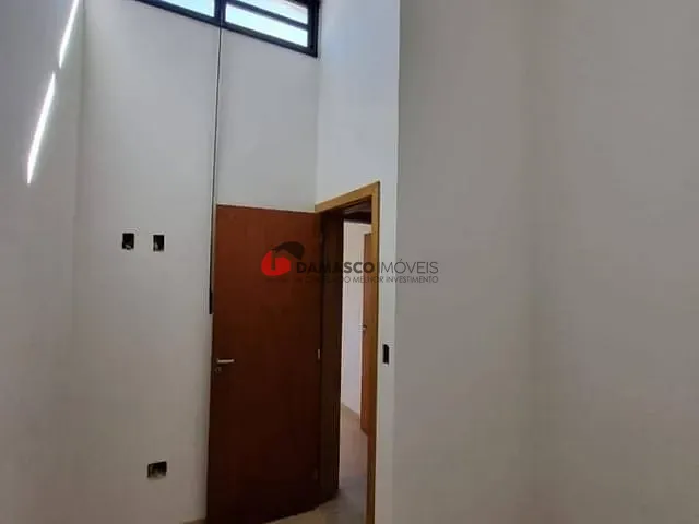 Sobrado 3 quartos e 1 banheiro, à venda, no bairro Campestre em Santo André