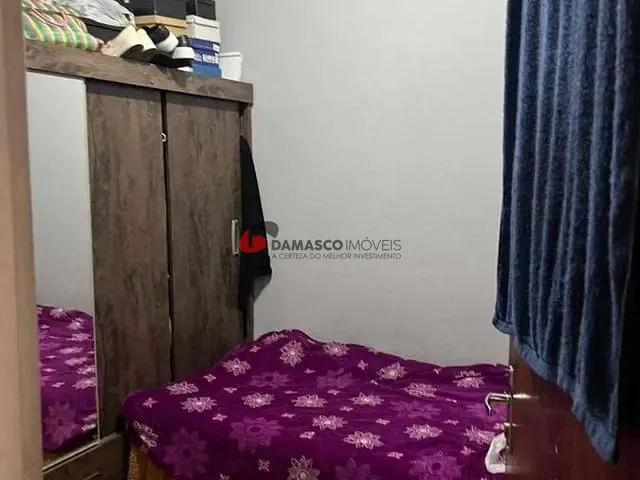 Sobrado 2 quartos e 1 banheiro, à venda, no bairro Santo Antônio em São Caetano do Sul