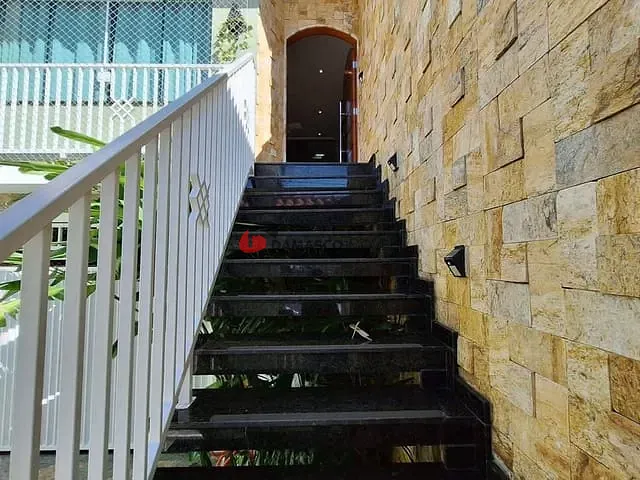 Sobrado 3 quartos e 6 banheiros, à venda, no bairro Olímpico em São Caetano do Sul