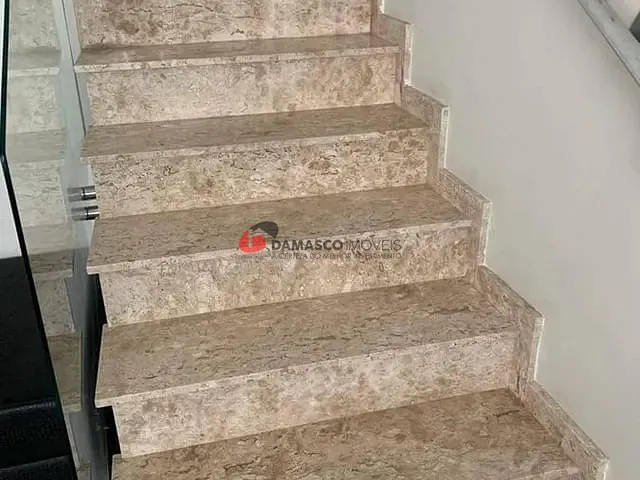 Sobrado com 90m² 2 quartos e 2 banheiros, à venda, no bairro Santo Antônio em São Caetano do Sul
