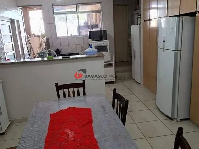 Sobrado com 266m² 3 quartos e 3 banheiros, à venda, no bairro Vila Assunção em Santo André