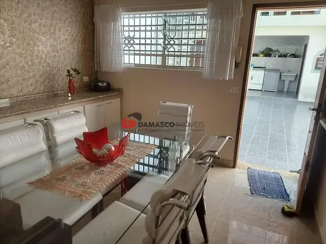 Sobrado com 174m² 2 quartos e 1 banheiro, à venda, no bairro Campestre em Santo André