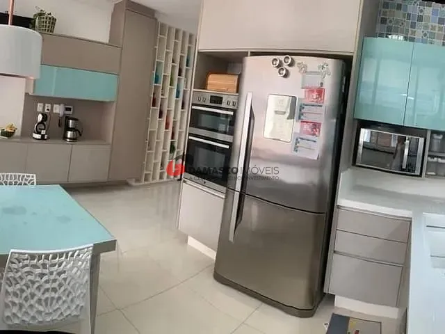 Sobrado 3 quartos e 5 banheiros, à venda, no bairro Santa Maria em São Caetano do Sul