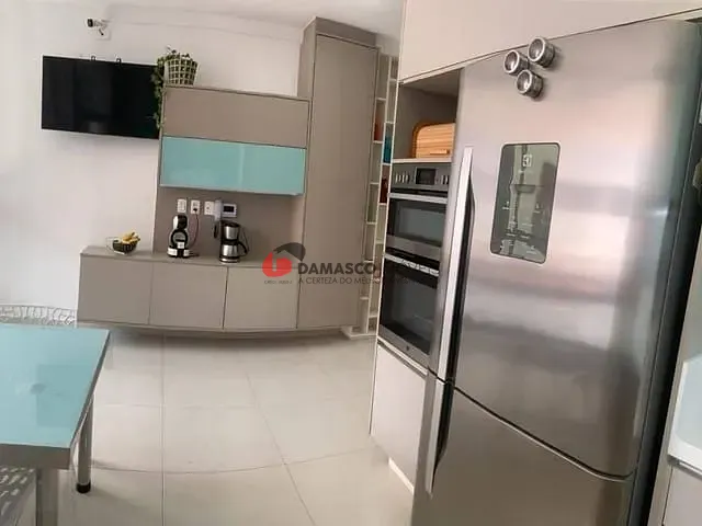 Sobrado 3 quartos e 5 banheiros, à venda, no bairro Santa Maria em São Caetano do Sul