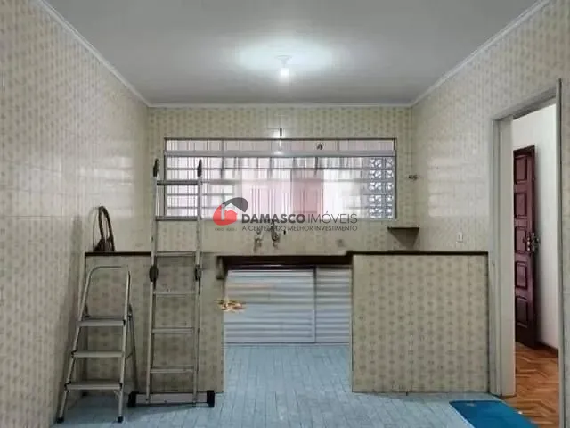 Sobrado com 500m² 4 quartos e 3 banheiros, para alugar, no bairro Santa Maria em Santo André