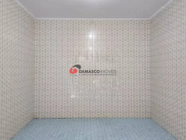 Sobrado com 500m² 4 quartos e 3 banheiros, para alugar, no bairro Santa Maria em Santo André