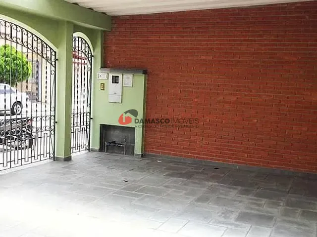 Sobrado com 250m² 4 quartos e 2 banheiros, para alugar, no bairro Barcelona em São Caetano do Sul