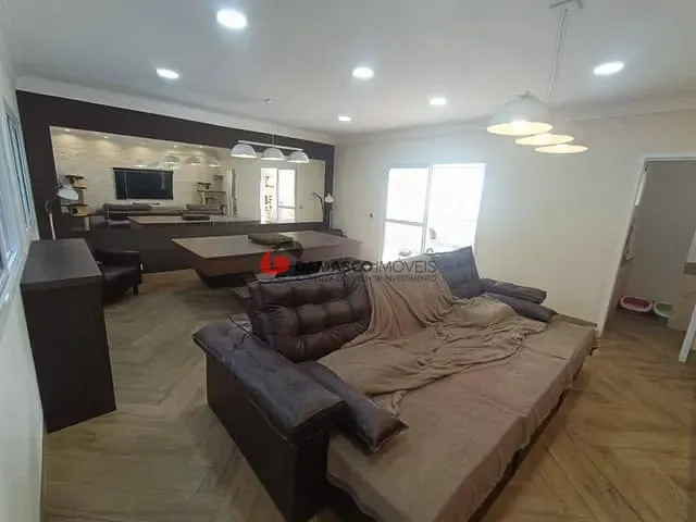 Sobrado com 250m² 2 quartos e 2 banheiros, à venda, no bairro Fundação em São Caetano do Sul
