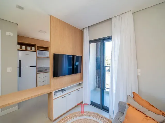 Studio com 45m² 1 quarto e 1 banheiro, para alugar, no bairro Capão Raso em Curitiba