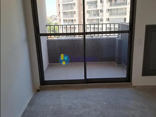 Studio 1 quarto e 1 banheiro, à venda, no bairro Chácara Seis de Outubro em São Paulo
