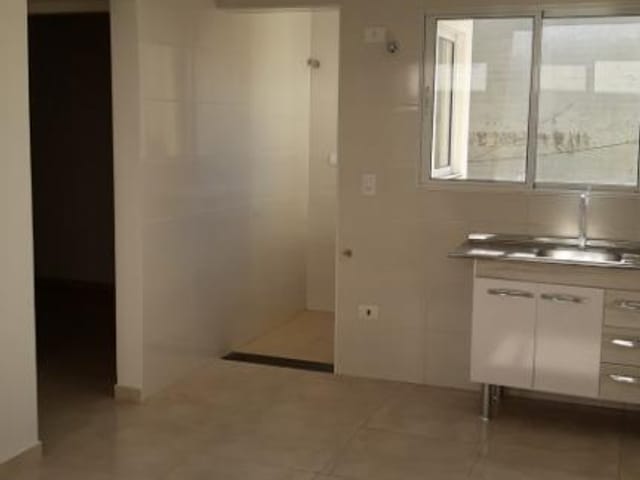 Apartamento 2 quartos e 1 banheiro, à venda ou para alugar, no bairro Vila Guilhermina em São Paulo