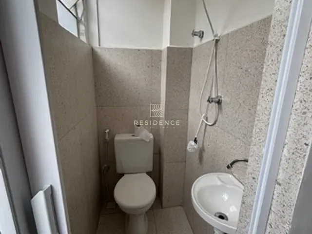 Studio com 11m² 1 quarto e 1 banheiro, à venda, no bairro Aterrado em Volta Redonda