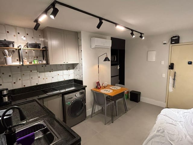 Studio com 28m² 1 quarto e 1 banheiro, à venda, no bairro Centro em Rio de Janeiro