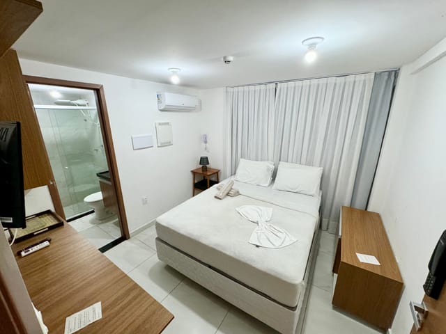 Foto do Studio - Flat mobiliado à venda na beira-mar do Bessa, João Pessoa-PB. R$ 260.000,00 | ZÉ NETO IMÓVEIS